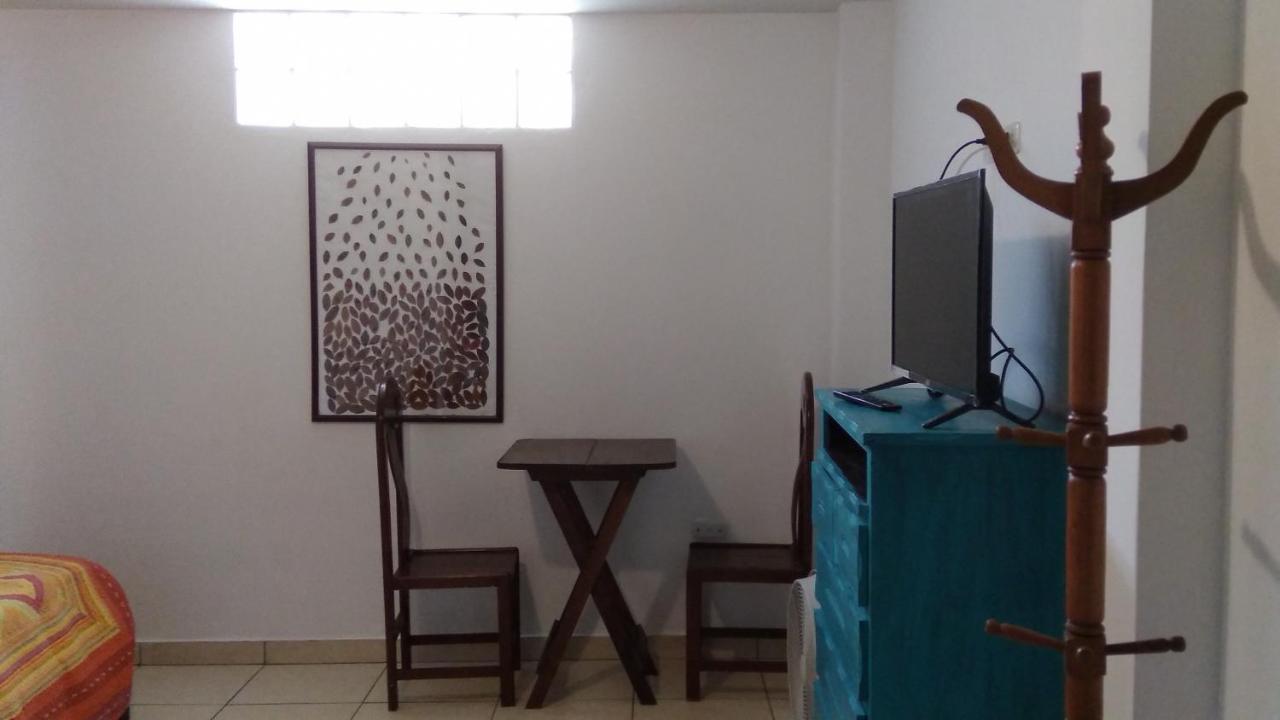 La Casa Del Che Fernando Homestay Lima